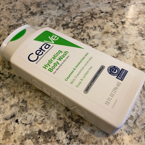 CeraVe Bath & Body Cerave Hydrating Body Wash For Normal To Dry